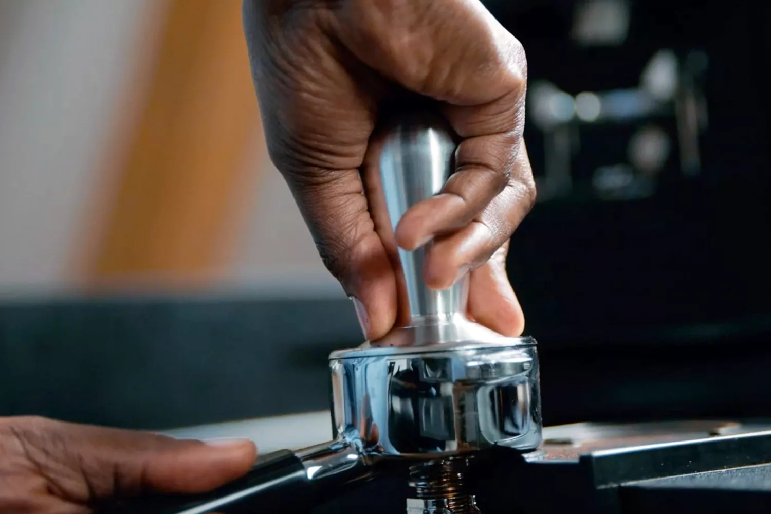 Der Kaffeestempel oder Tamper